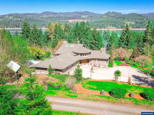 44130 Santiam Hwy, Foster, OR 97345