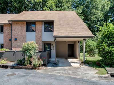 3264 Clairmont North NE, Atlanta, GA, 30329