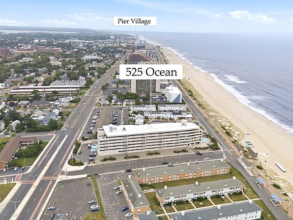 2nd image of 525 Ocean Boulevard #303