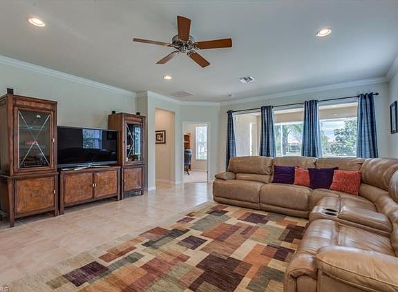 4th image of 28187 Jewel Fish Ln