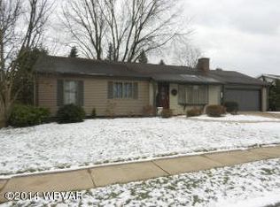 2624 Waldman Dr, Williamsport, PA 17701