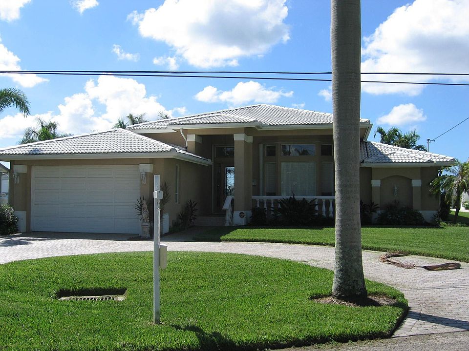 1st image of 264 Bayshore Dr