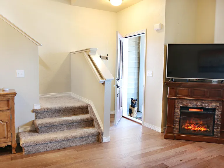 3057 County Fair Ln #6 — Photo 2