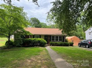 810 Russell Ave, Reidsville, NC 27320