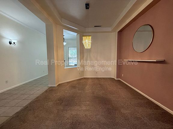 5th image of 281 W Flamingo Dr