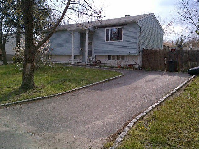 2nd image of 2914 Heather Ave