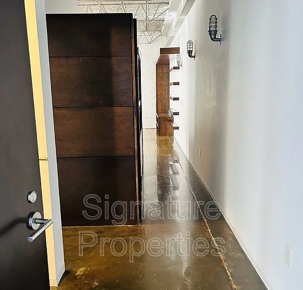 400 Salem Ave #2A — Photo 2