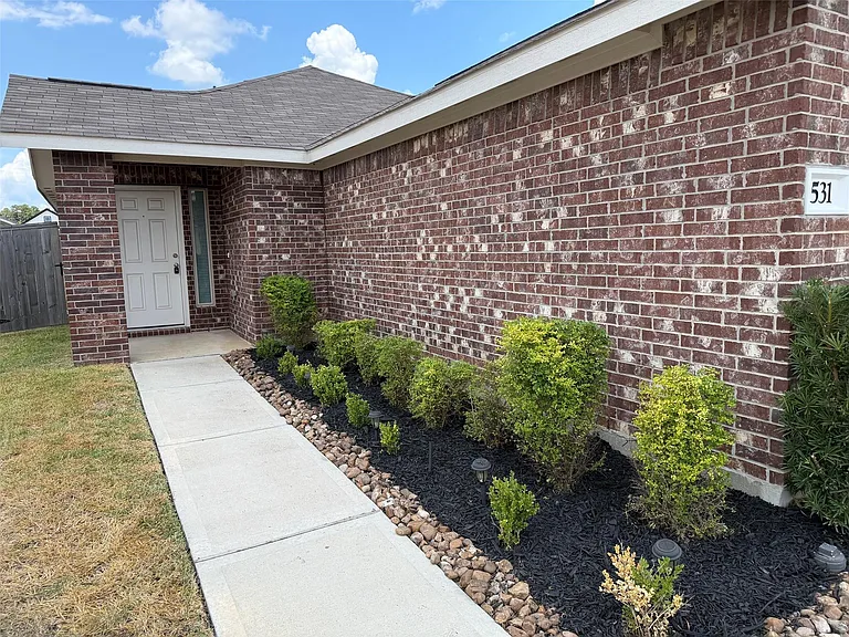531 Flower Reed Ct — Photo 2