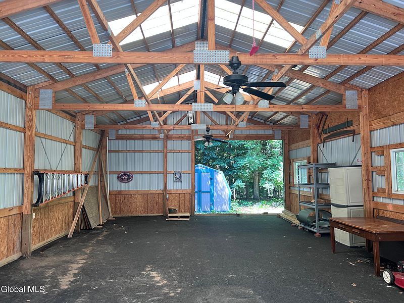 4th image of 186 Hinds Road