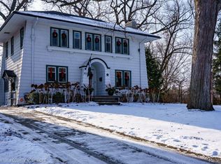 1027 W Eleven Mile Rd, Royal Oak, MI 48067