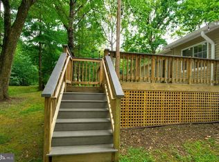 2405 Earlsgate Ct, Reston, VA 20191