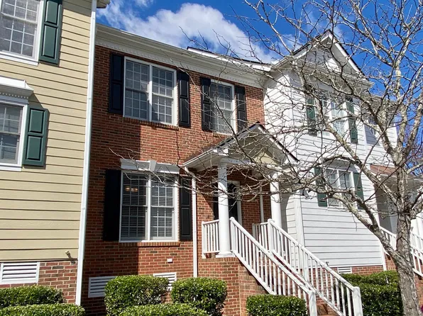 215 Madison Grove Pl, Cary, NC 27519