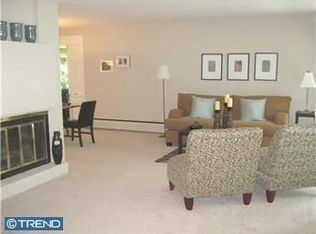 1103 Boxwood Rd, Jenkintown, PA 19046