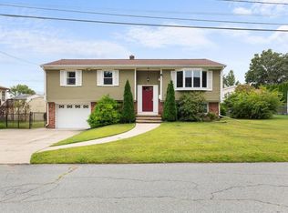 21 Albany St, North Providence, RI 02904