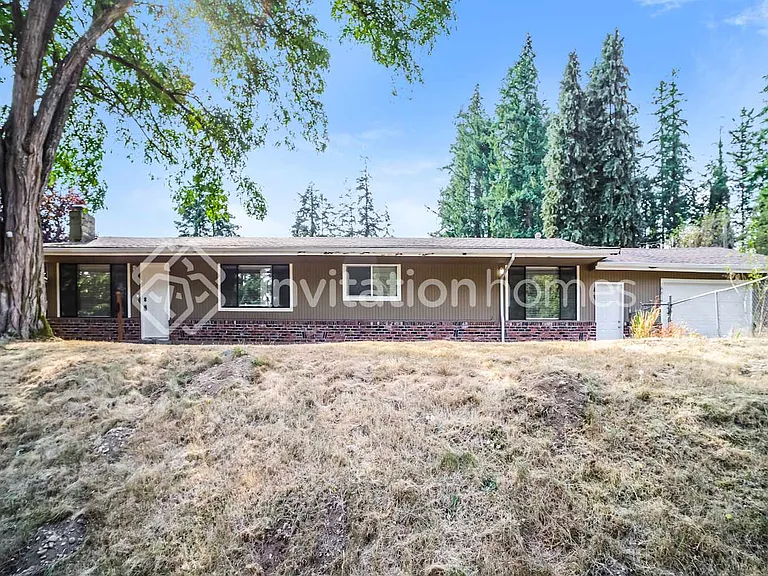18814 Church Lake Rd E — Photo 1