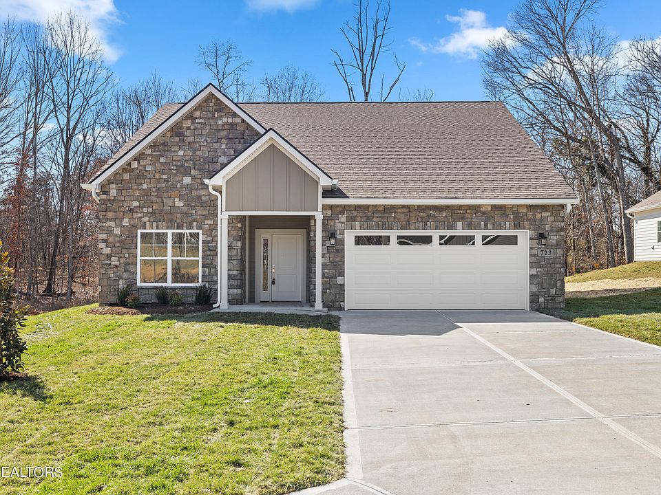 1st image of 723 Greenhead Ln