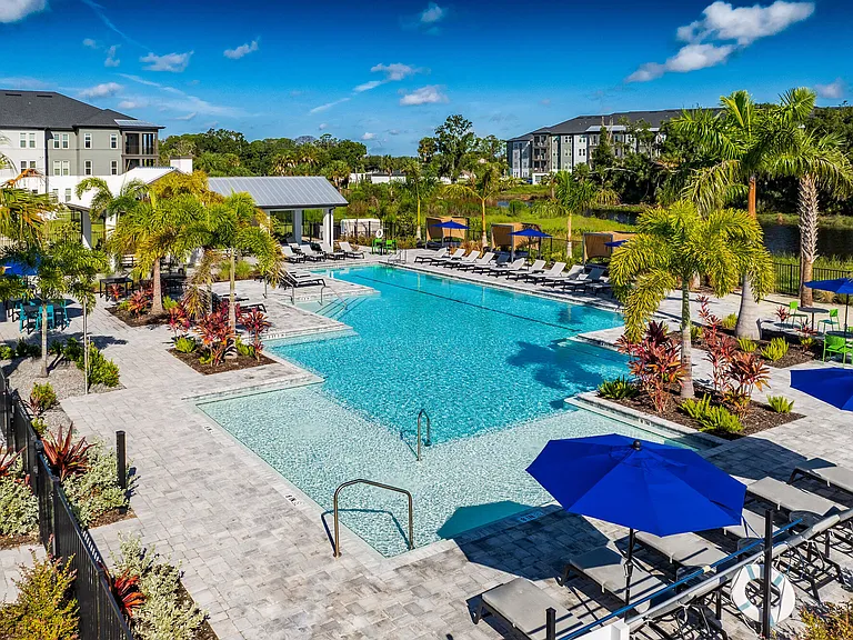 The Crossing at Palm Aire apartments community photo