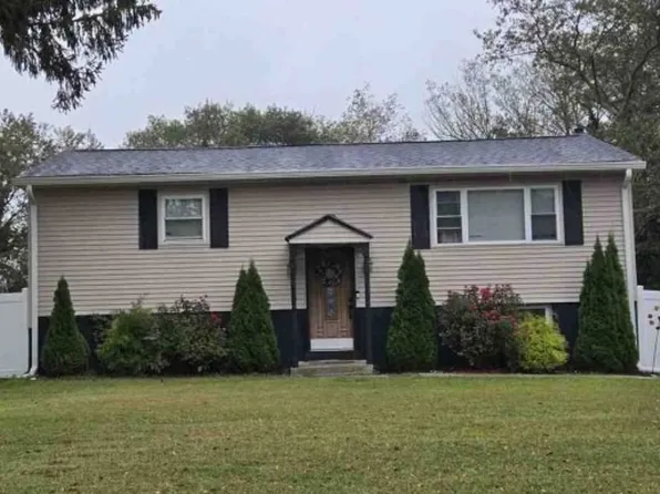 35 Longview Dr, Bridgeton, NJ 08302