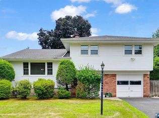 332 Milford Ave, New Milford, NJ 07646