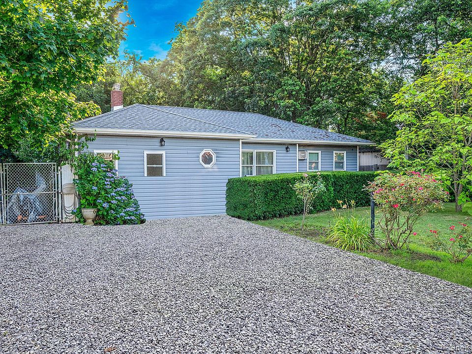 1st image of 322 N Dunton Avenue