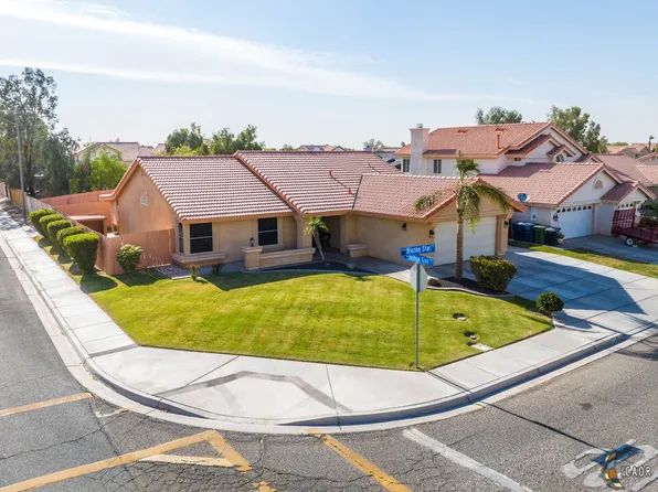 2351 Blazing Star Trl, Imperial, CA 92251