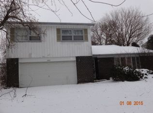 3002 Buttonwood Walk, Hazel Crest, IL 60429
