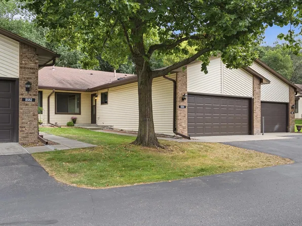 8564 134th St W, Apple Valley, MN 55124