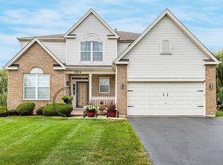 3814 Parsons Rd, Carpentersville, IL 60110