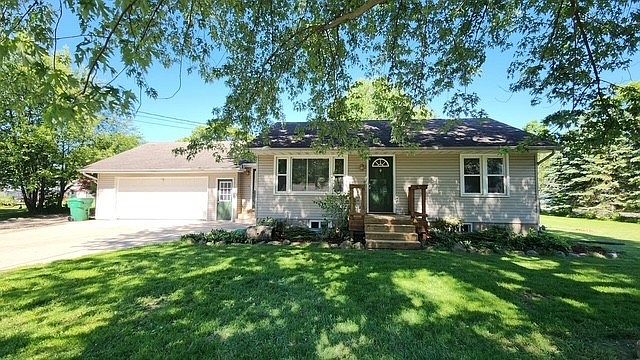 1st image of 3317 Dynes Ave