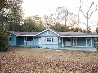 4427 Pine Valley Rd, Waycross, GA 31503