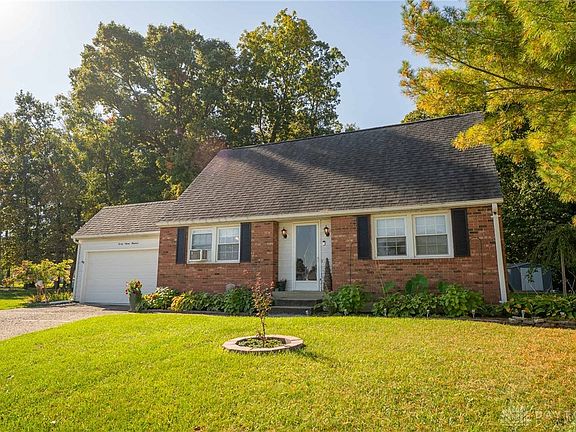 3rd image of 2700 Edna Ln