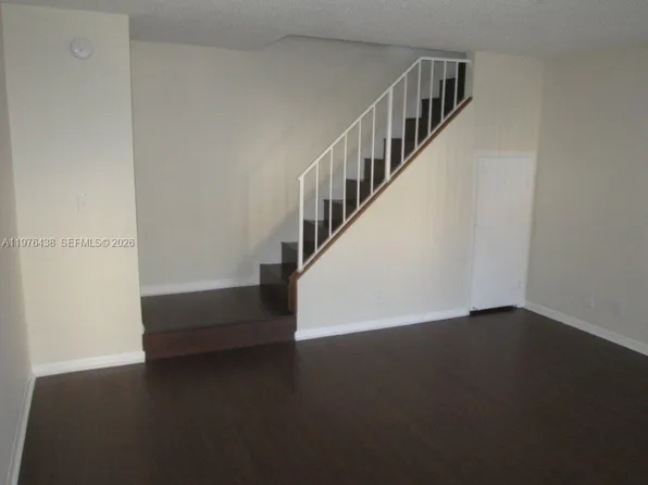 6603 Winfield Blvd, Pompano Beach, FL 33063