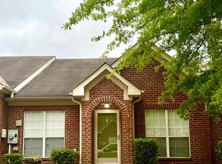 2786 Southwood Ln, Bessemer, AL 35022