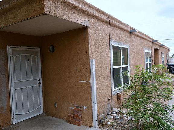 2nd image of 633-637 Louisiana Blvd SE