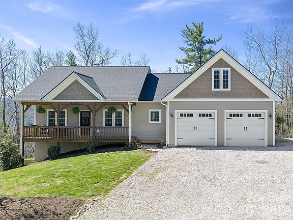 3rd image of 111 Wipprecht Dr