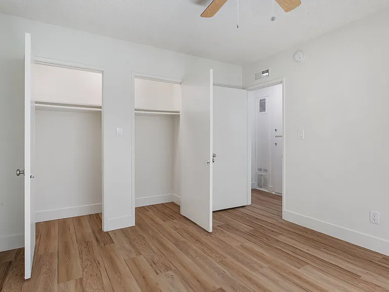 3451 Vinton Ave #4 — Photo 5