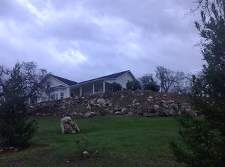 10233 Jalapa Way, La Grange, CA 95329