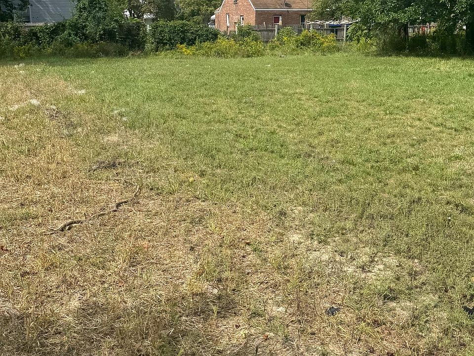20195 Omira St, photo 6