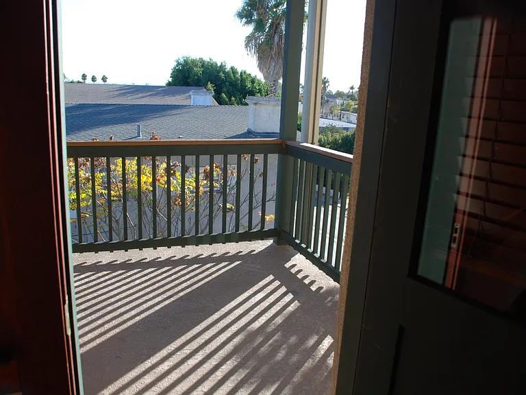 2811 B St #6 — Photo 12