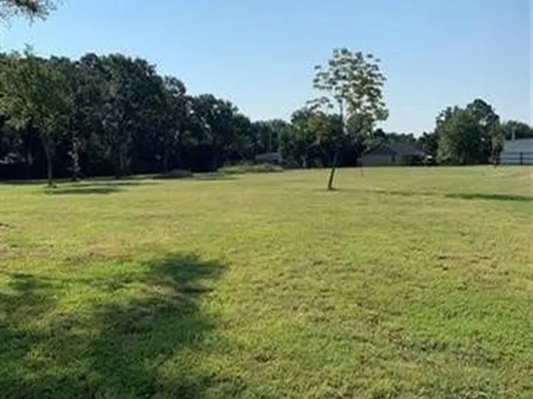 3 Pear St, Kingston, OK 73439