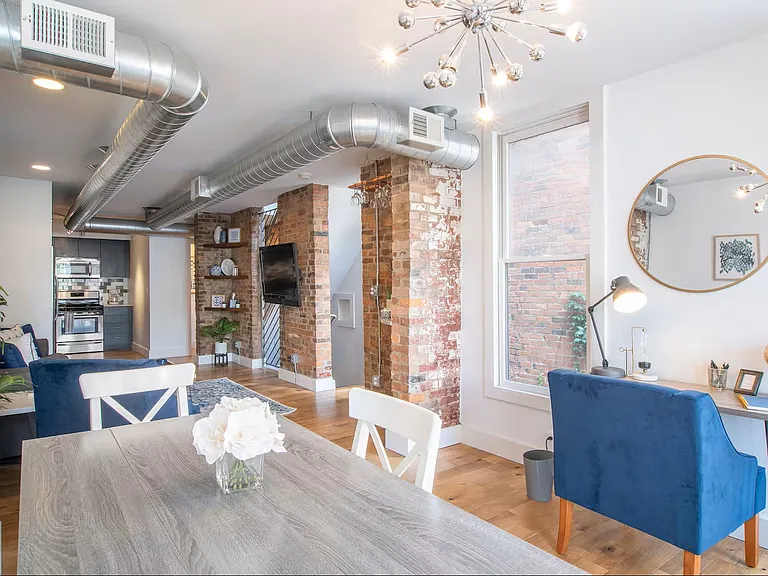 1223 Jackson St #2 — Photo 9