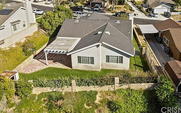 3rd image of 27941 Harwood Dr
