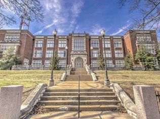Theresa Park Loft Apartments, Saint Louis, MO 63104