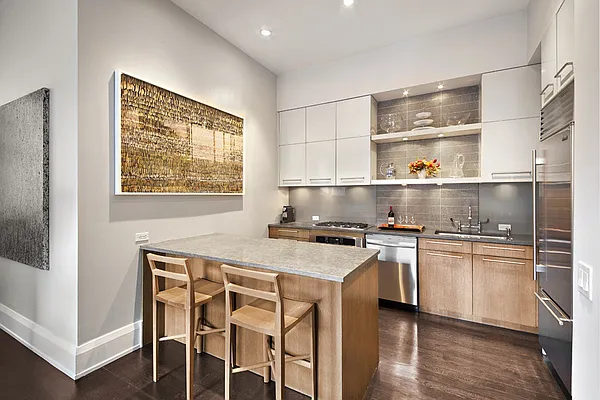 Sold by Stribling | media 5