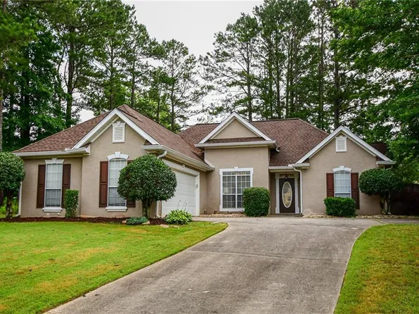 17 Kingsbrook Ln, Newnan, GA 30265