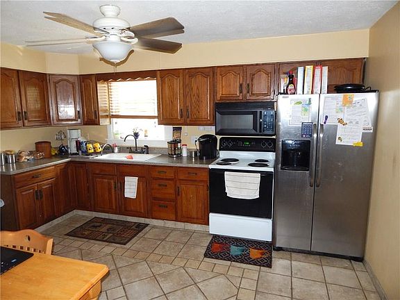 5th image of 1225 N Livingston Ave