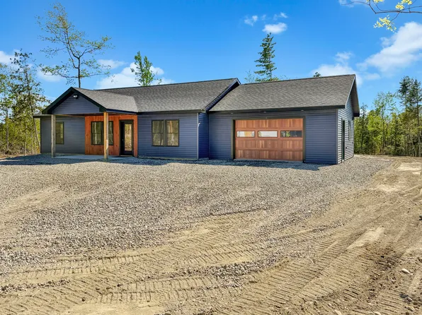 100 Sebec Village Road, Sebec, ME 04481