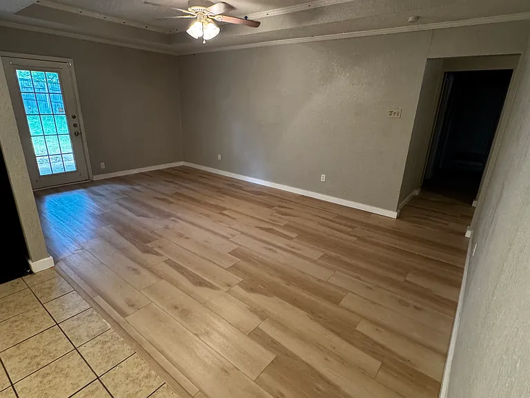 1601 White Oak Ct — Photo 6