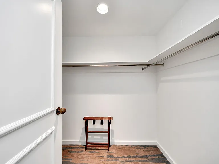 1300 Lamar St #S9 — Photo 25