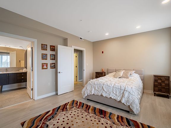 5th image of 1825 Arcena St #3